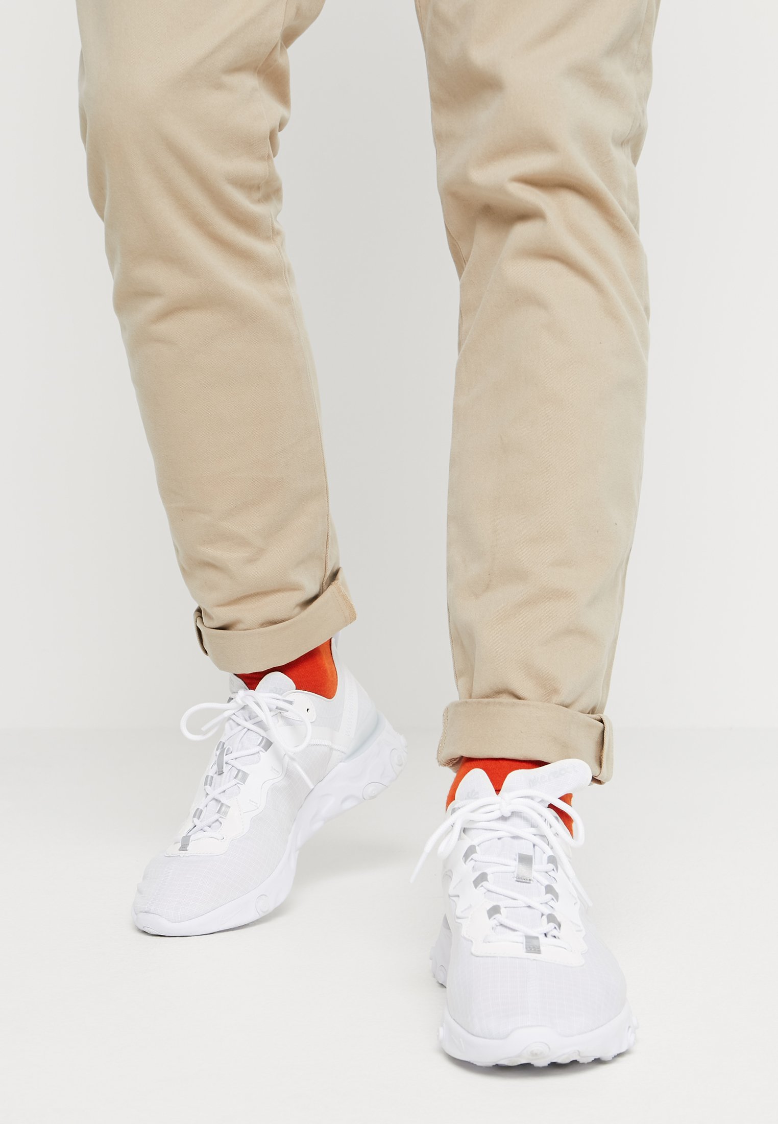 bostezando Representar antártico Nike Sportswear REACT ELEMENT 55 SE - Trainers - white/pure platinum/white - Zalando.co.uk bostezando Representar antártico Nike Sportswear REACT ELEMENT 55 SE - Trainers - white/pure platinum/white - Zalando.co.uk