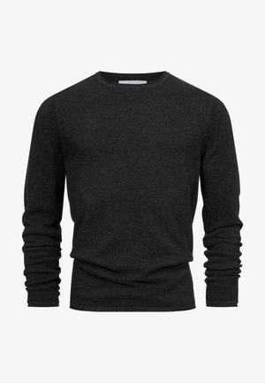 Tmavě šedý svetr s dlouhým rukávem, vyrobený z texturované látky, s kulatým výstřihem a přiléhavými manžetami. Jednoduchý design bez vzorů nebo akcentů.
