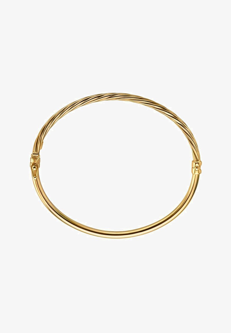 Pulsera de brazalete retorcido de oro que presenta una superficie lisa, un diseño elegante y un cierre seguro con acentos decorativos de hardware.
