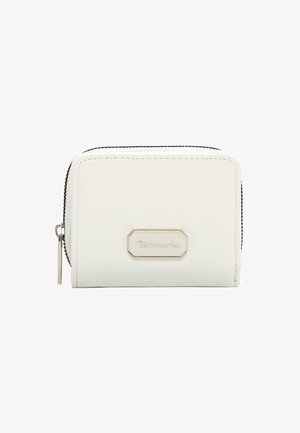 Hvid pung i kunstlæder med lynlåslukning, med et rektangulært gyldent metalstykke foran og tekstureret overflade.