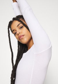 Anna Field LONG SLEEVE BODY 2 PACK - Corpo - white