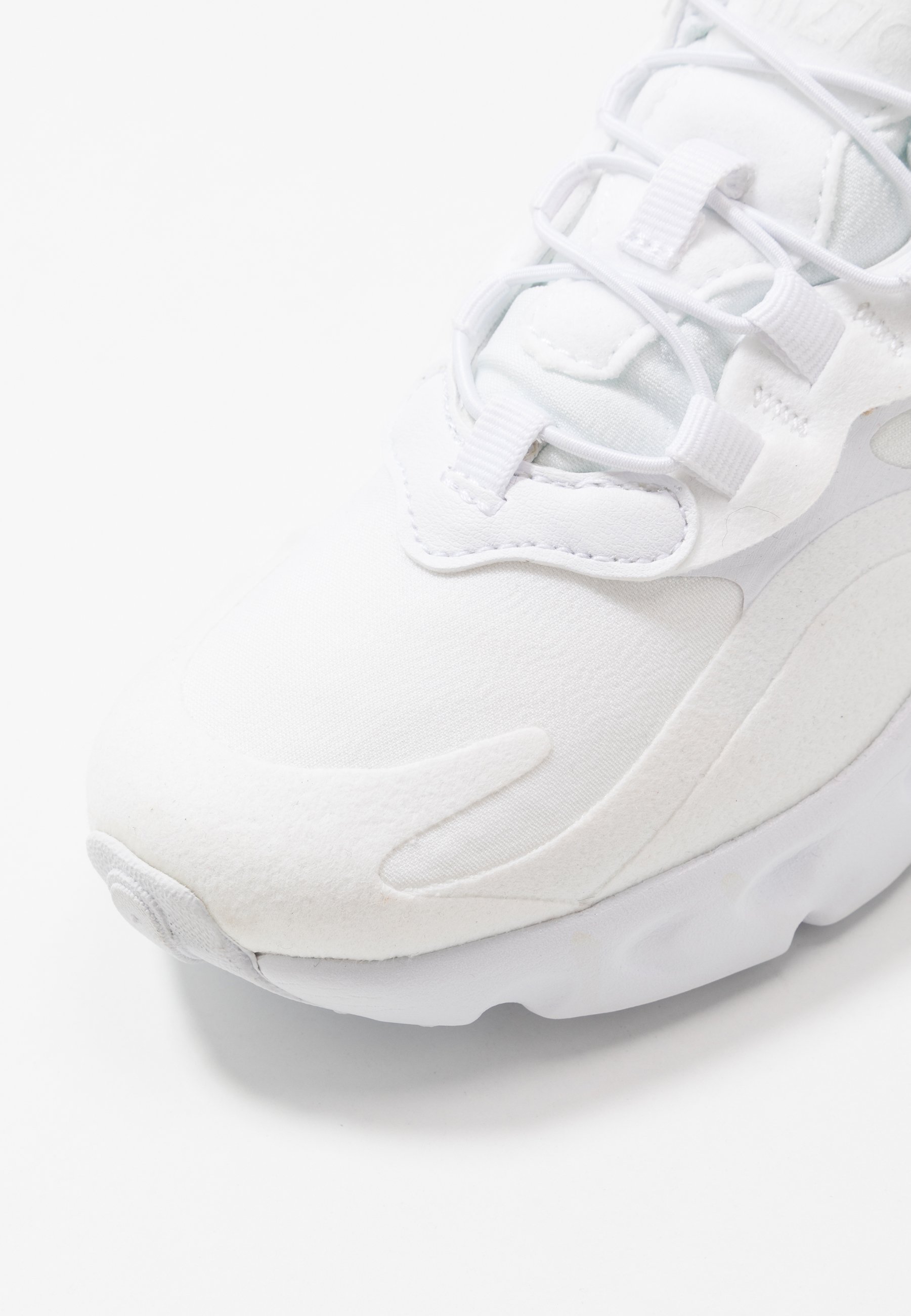 Nike Sportswear AIR MAX 270 Joggesko whitemetallic Nike Sportswear AIR MAX 270 Joggesko whitemetallic