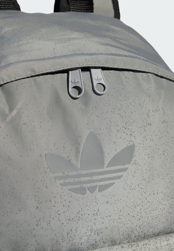 Rucksack - iron met4