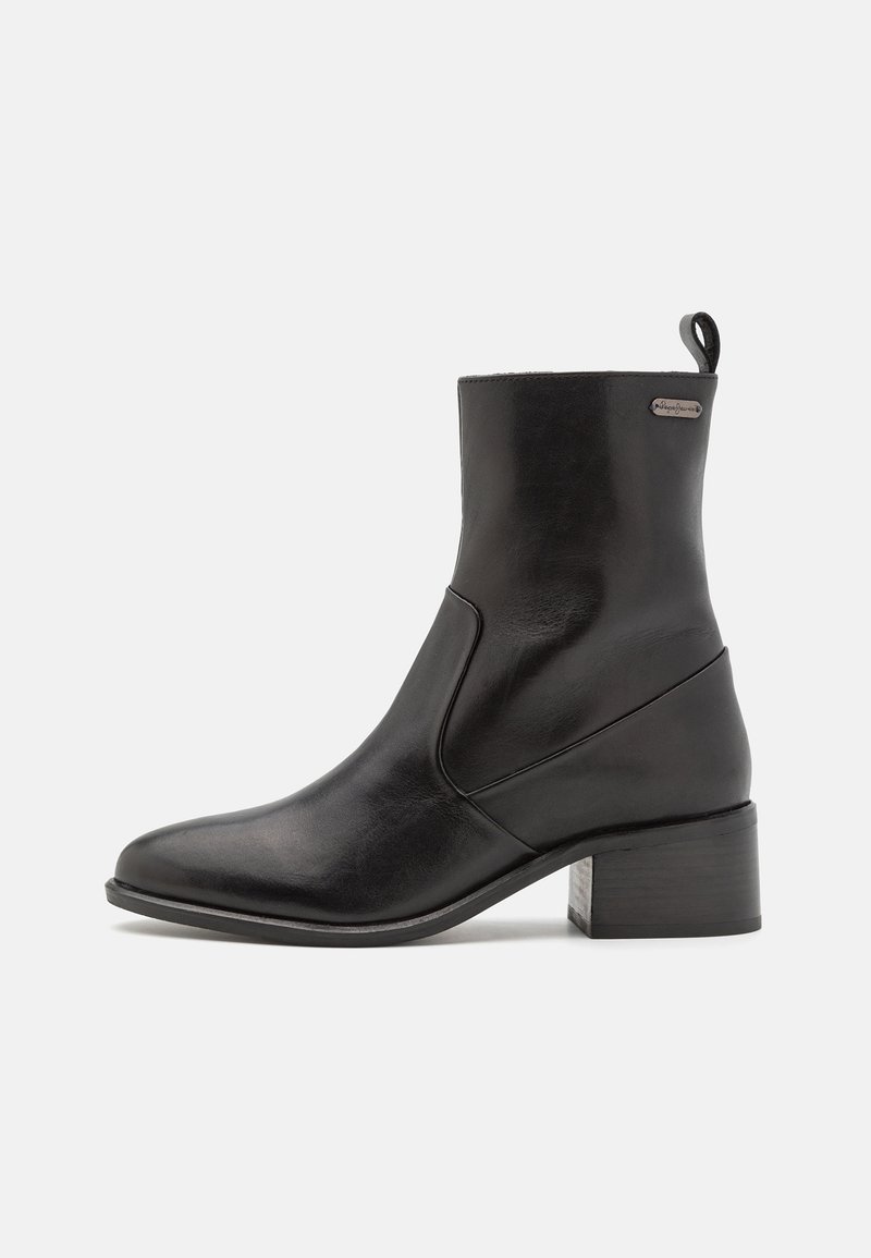 Pepe Jeans Korte laarzen zwart Pepe Jeans Korte laarzen zwart