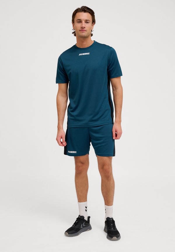 MULTI PL - Sports T-shirt - reflecting pond