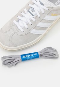 adidas gazelle silver green womens adidas Barreda Decode Shoes Kids Blue 6