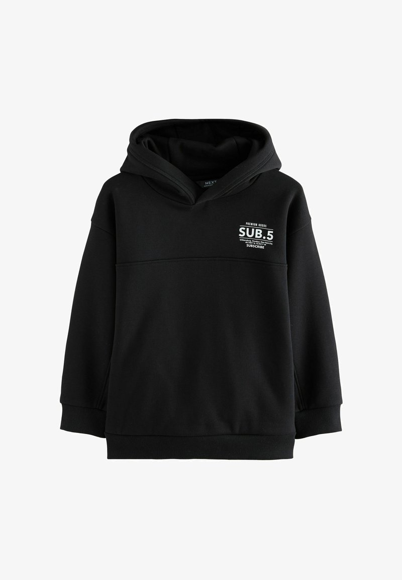 Felpa nera con cappuccio, con polsini e orlo a costine, caratterizzata da testo bianco "SUB.5" e dettagli sulla posizione sul lato sinistro del petto.