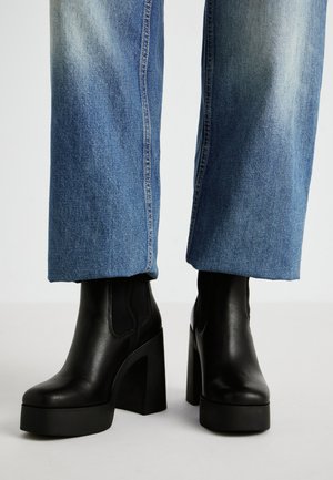 ALDO CHEVIEL - Gležnjarji z visoko peto - black