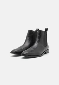 Pier One Stivaletti - black