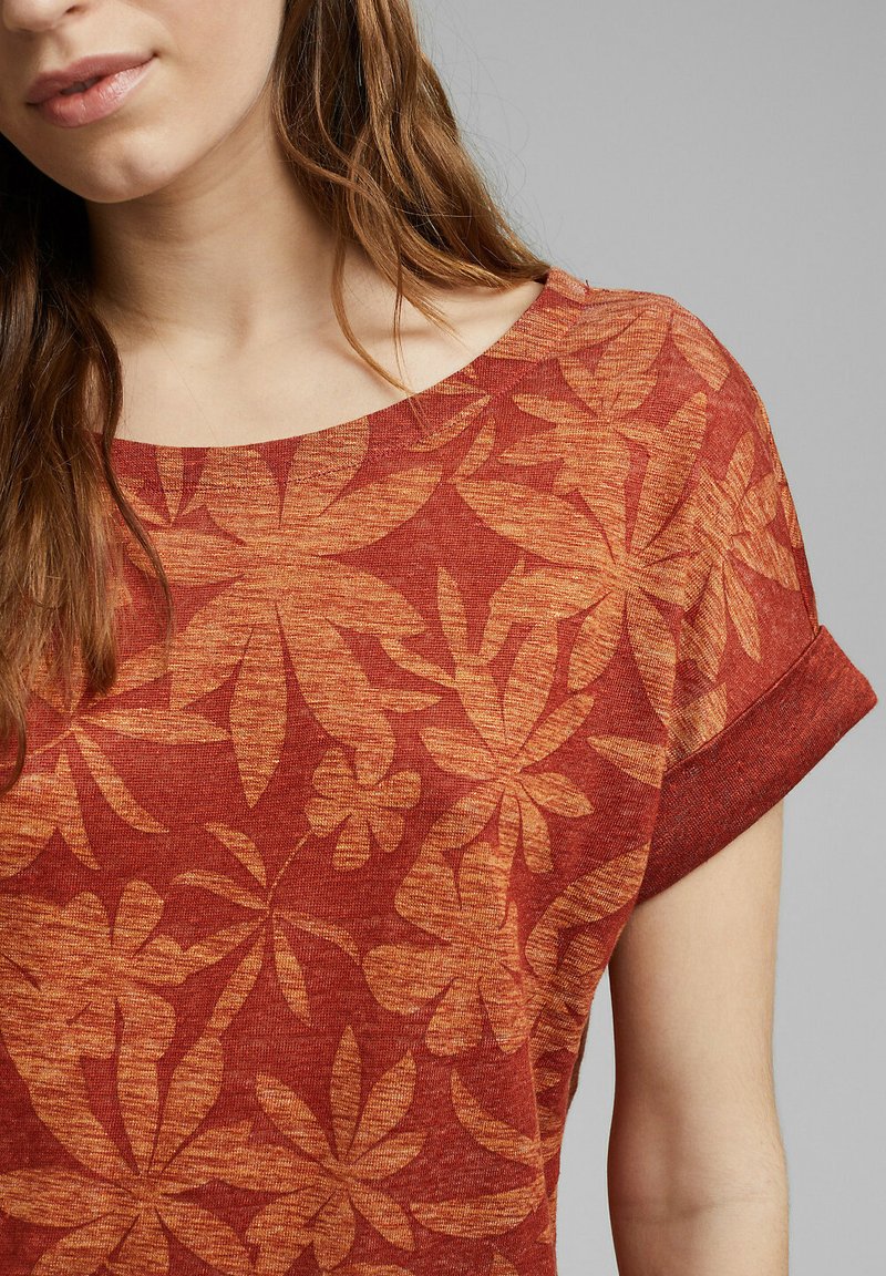 Damen T-Shirts | Esprit Collection LEAF T-Shirt print terracotta/dunkelrot - RV64969 Damen T-Shirts | Esprit Collection LEAF T-Shirt print terracotta/dunkelrot - RV64969