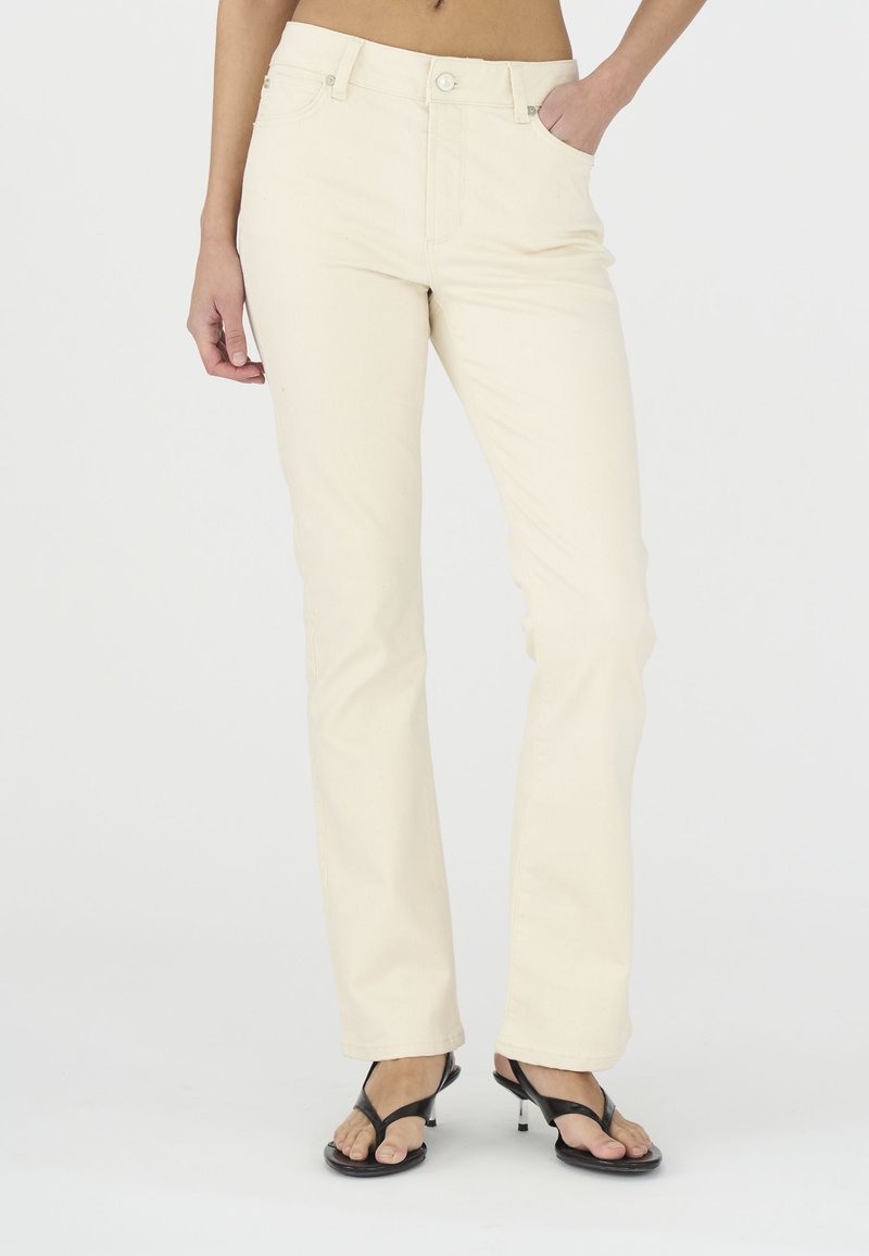 Joana Jeans Vero Moda Tall Mom Jeans Ivy Copenhagen JOHANNA KICK