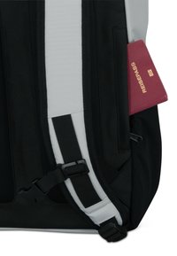 Larkson NO 2 - Sac à dos - grau
