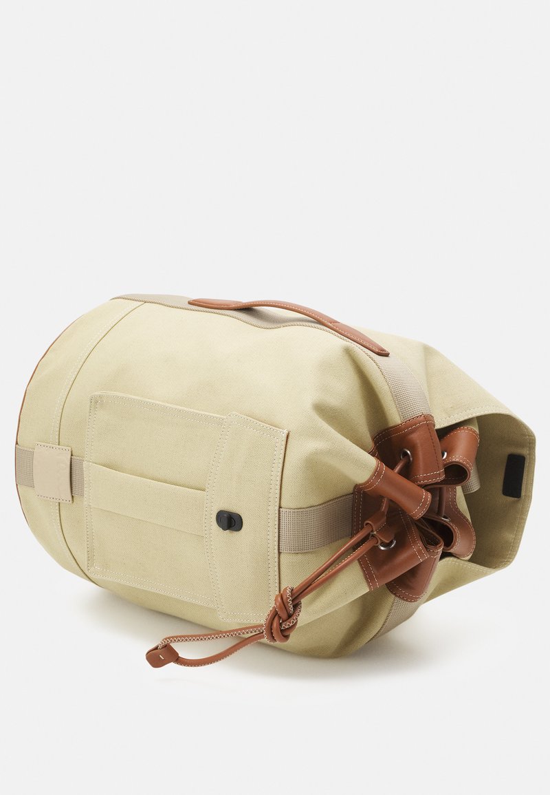 Herren Rucksäcke | Paul Smith HUTILI UNISEX Umhängetasche camel - AW24448 Herren Rucksäcke | Paul Smith HUTILI UNISEX Umhängetasche camel - AW24448