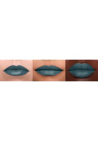 NYX Professional Makeup SUEDE MATTE LIPSTICK niebieski