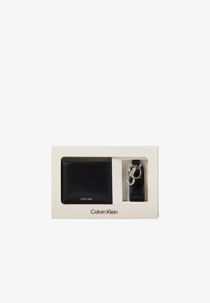 Calvin Klein, RAISED BILLFOLD COIN KEY SET - Μπρελόκ - black