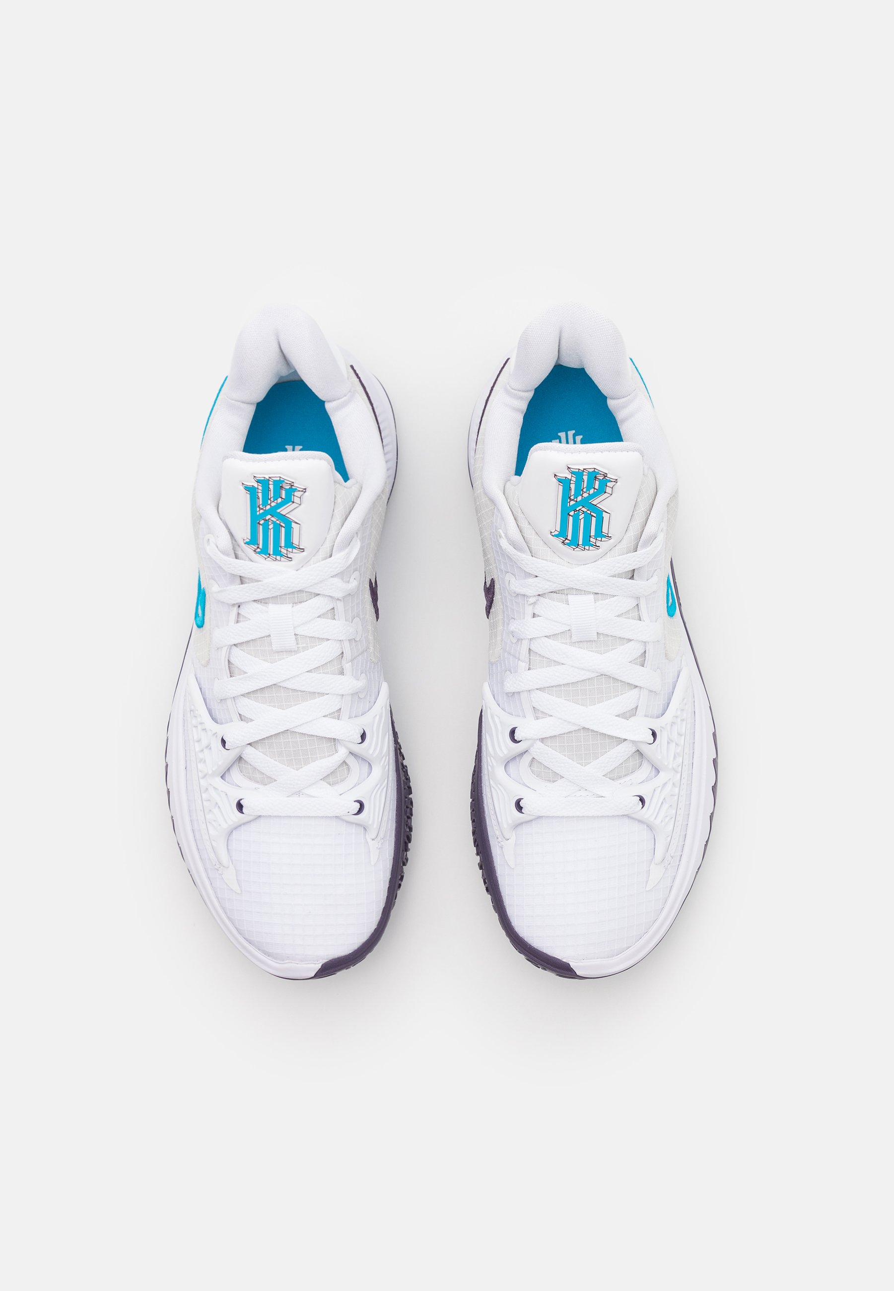 nike kyrie 4 white