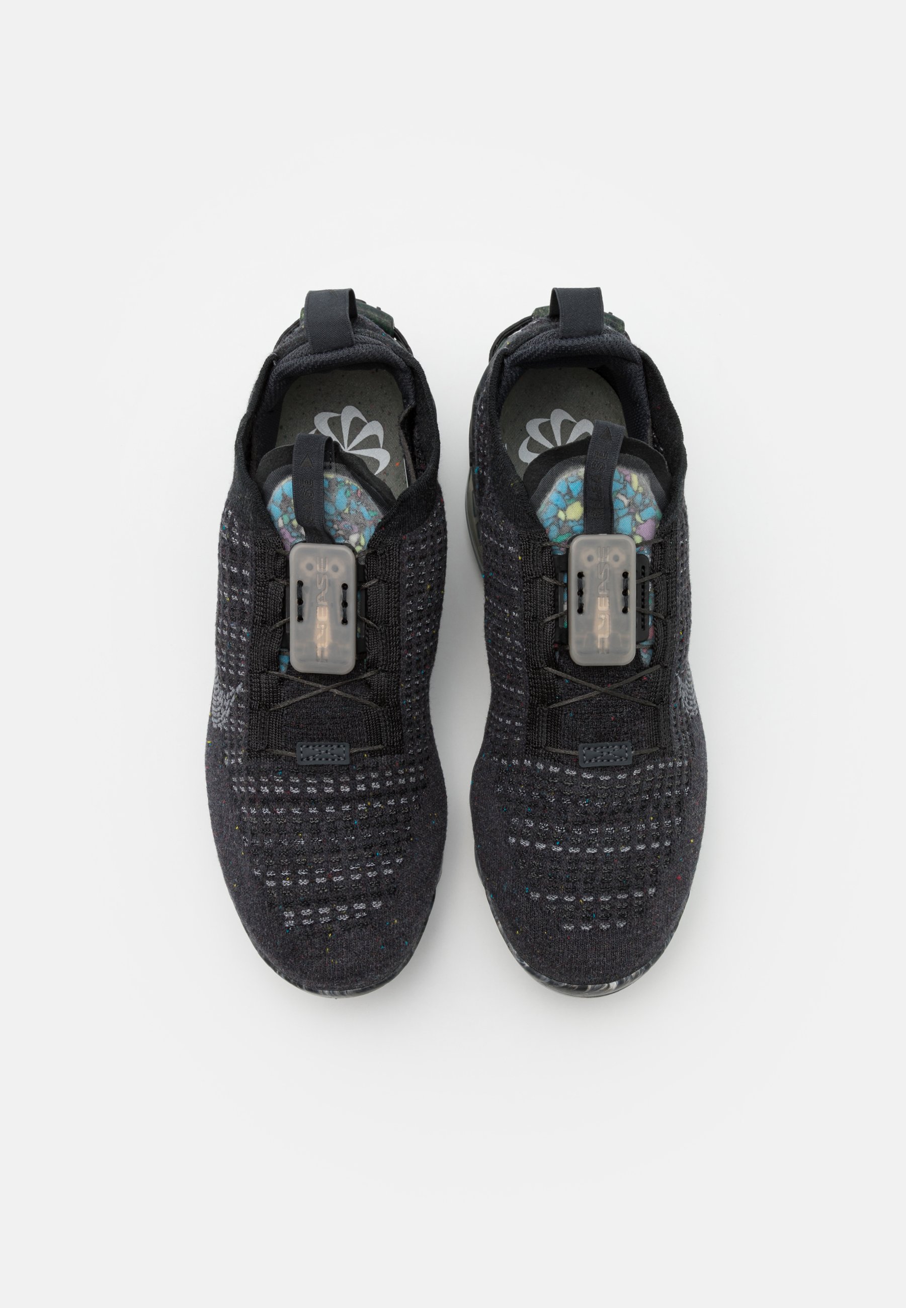 vapormax grey and black