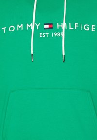 Tommy Hilfiger LOGO HOODY - Mikina s kapucňou - olympic green