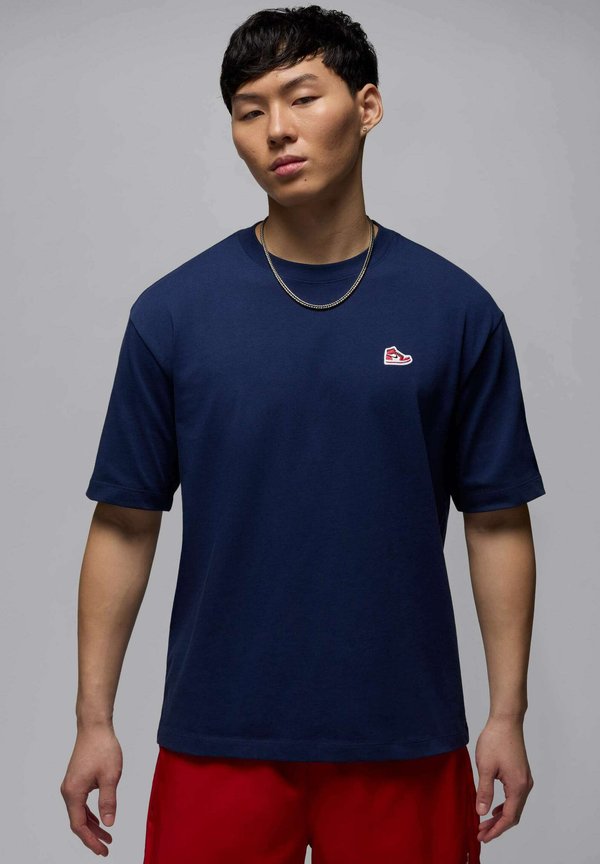 M J BRND BR SNKR PCH SS CRW - T-Shirt print