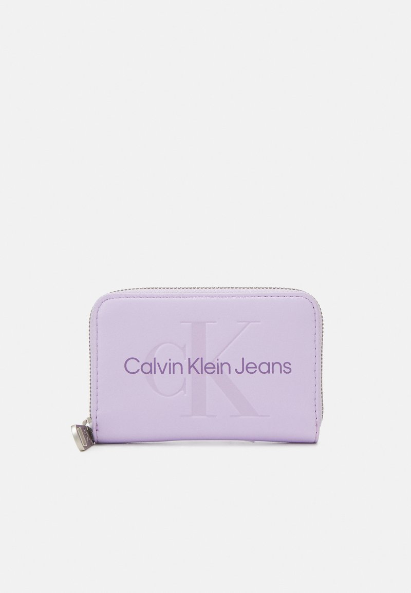 Calvin Klein Jeans SCULPTED ZIP AROUND - Peněženka - pastel lilac
