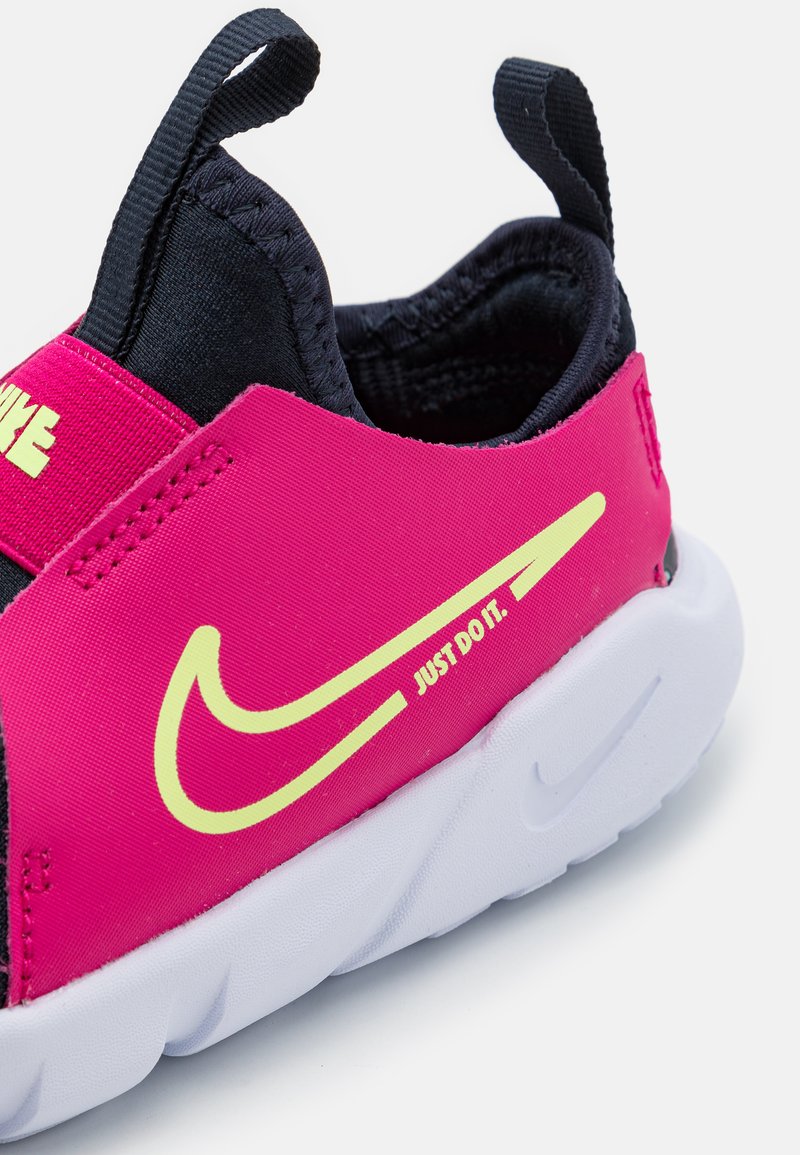 tenis nike runner 2