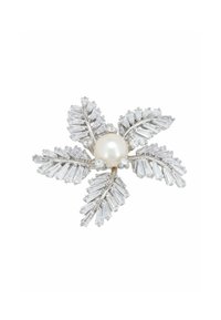 Silver-tone floral brooch featuring a central pearl, surrounded by clear, elongated rhinestones resembling leaves.