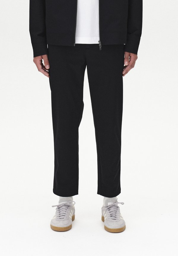 MONZA TECH CROPPED - Stoffhose