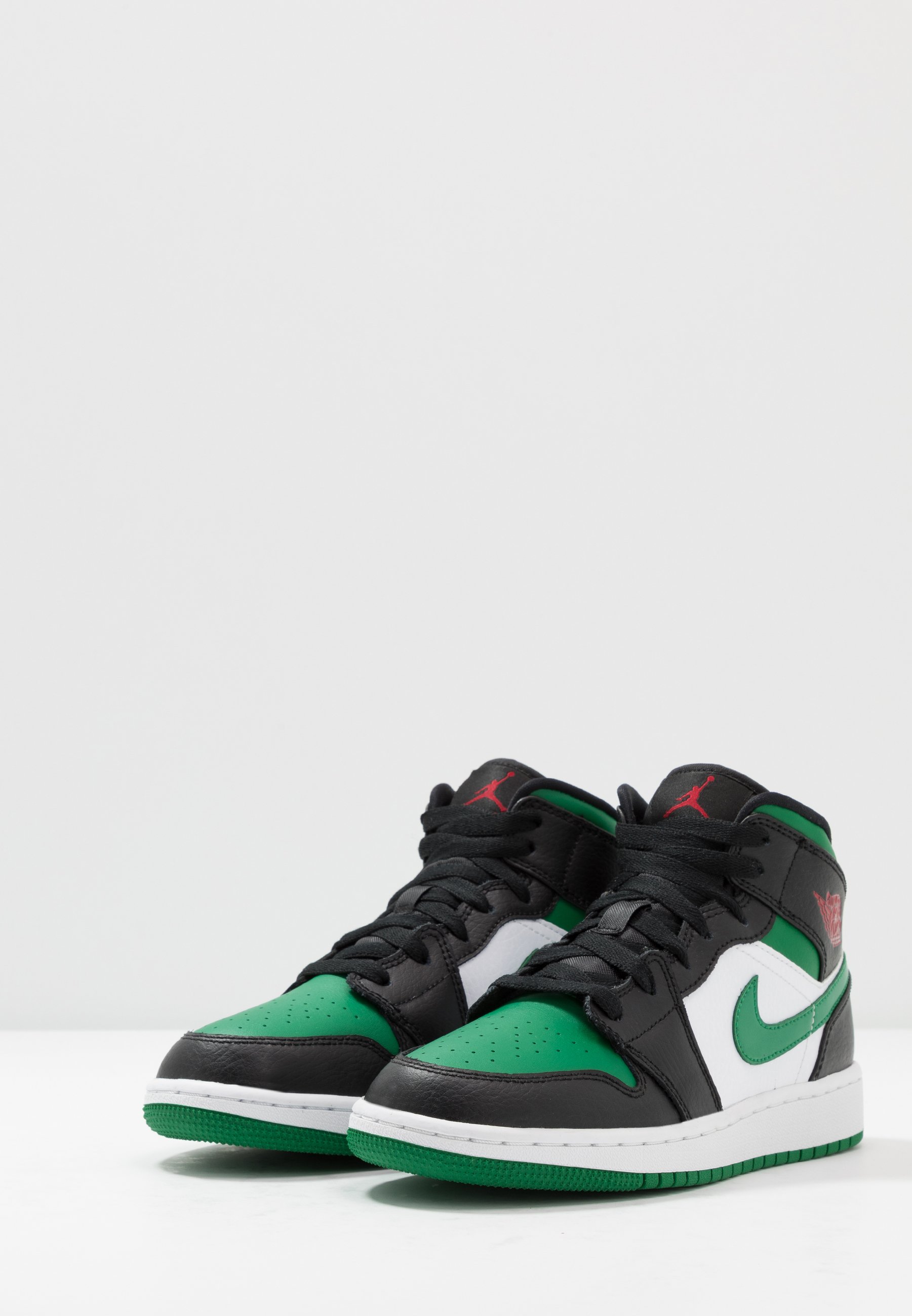 nike jordan black and green