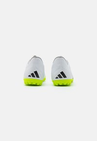 adidas Performance PREDATOR - Scarpe da calcio per terreni sintetici - footwear white/core black/lucid lemon