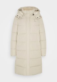 Unselected, plaza taupe