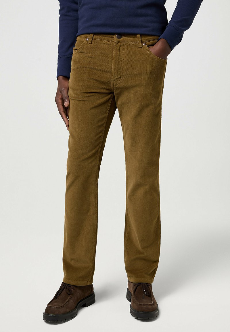 Wrangler GREENSBORO - Tiesaus kirpimo džinsai - kangaroo