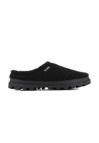Crne slip-on cipele s pahuljastom teksturom, s debelim crnim gumiranim potplatom i oznakom sa strane. Jednostavan, zaobljen dizajn.