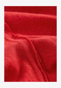 Non selezionato, red