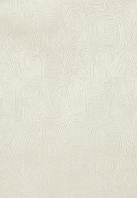 Tessuto testurizzato con motivi astratti a linee ripetute nelle tonalità beige e avorio. Il design enfatizza la profondità e i livelli.