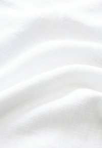 Next REGULAR FIT - Šortky - white