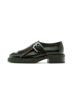 BUCKLED DERBY WITH FRINGE - Chaussons - black