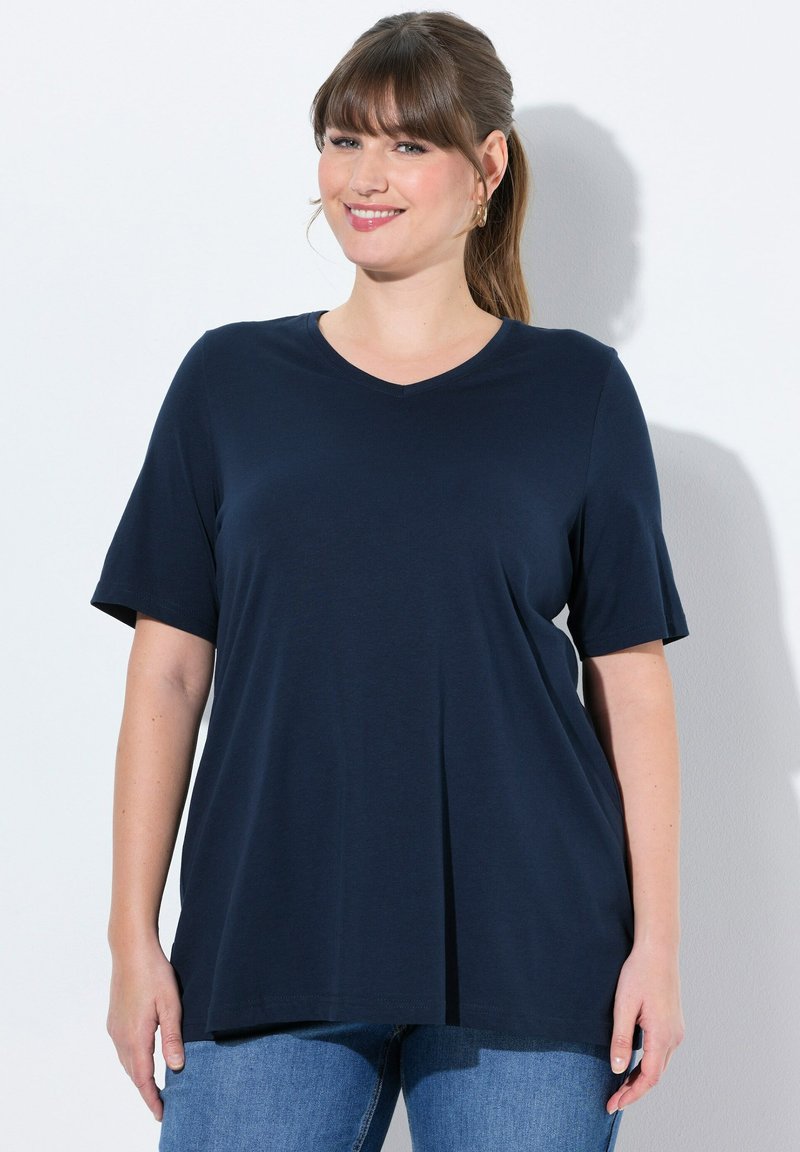 Ulla Popken 2 PACK SHORT SLEEVE V-NECK - Jednoduché tričko - marine