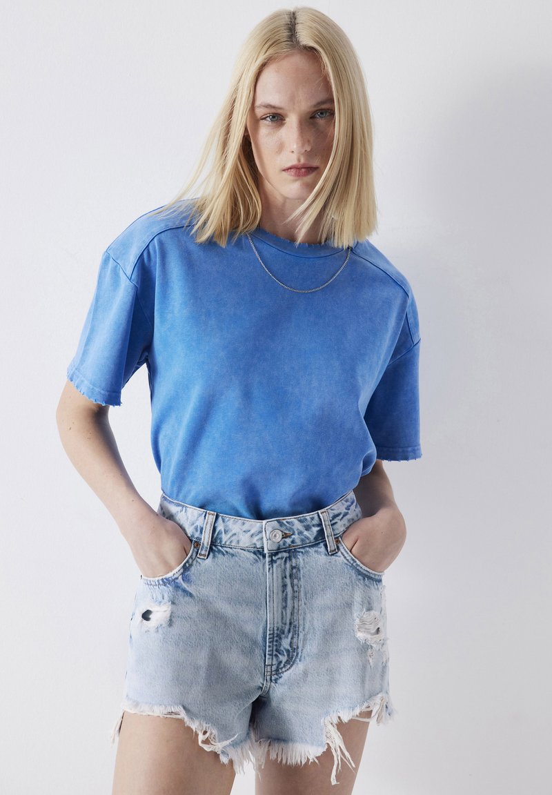 Ipekyol WITH DISTRESSED EFFECT Jeans Shorts l indigo/hellblau