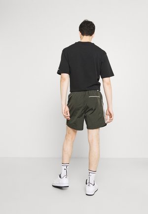 Shorts - khaki