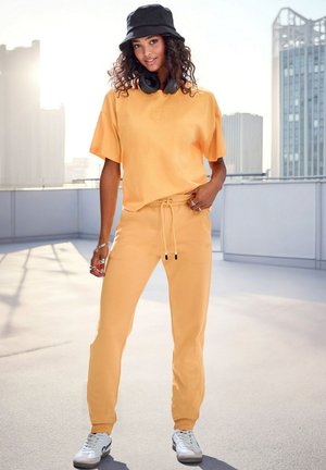 Buffalo, Trainingsbroek - orange