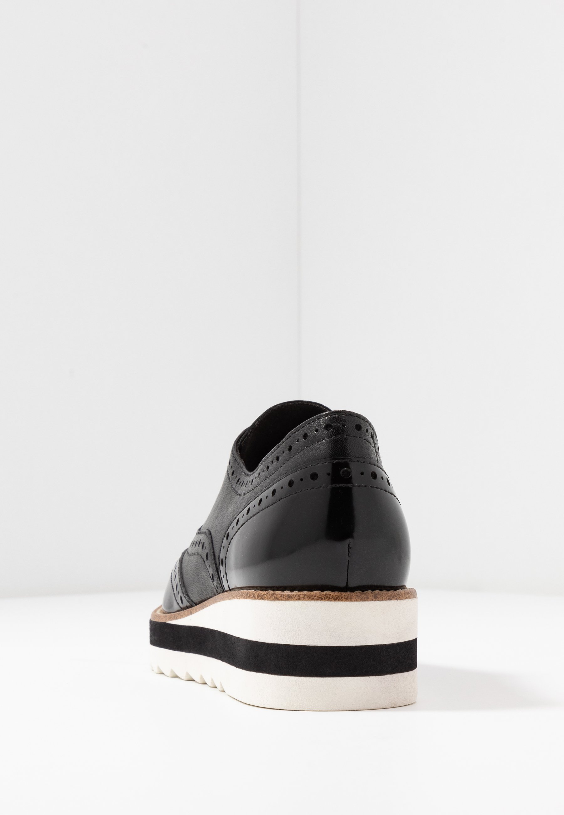 LACE UP Snörskor black LACE UP Snörskor black