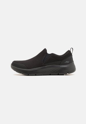 GO WALK FLEX SLIP ON - Baskets basses - black