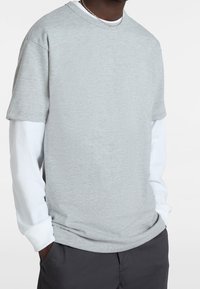 Vans Jednoduché tričko - grey
