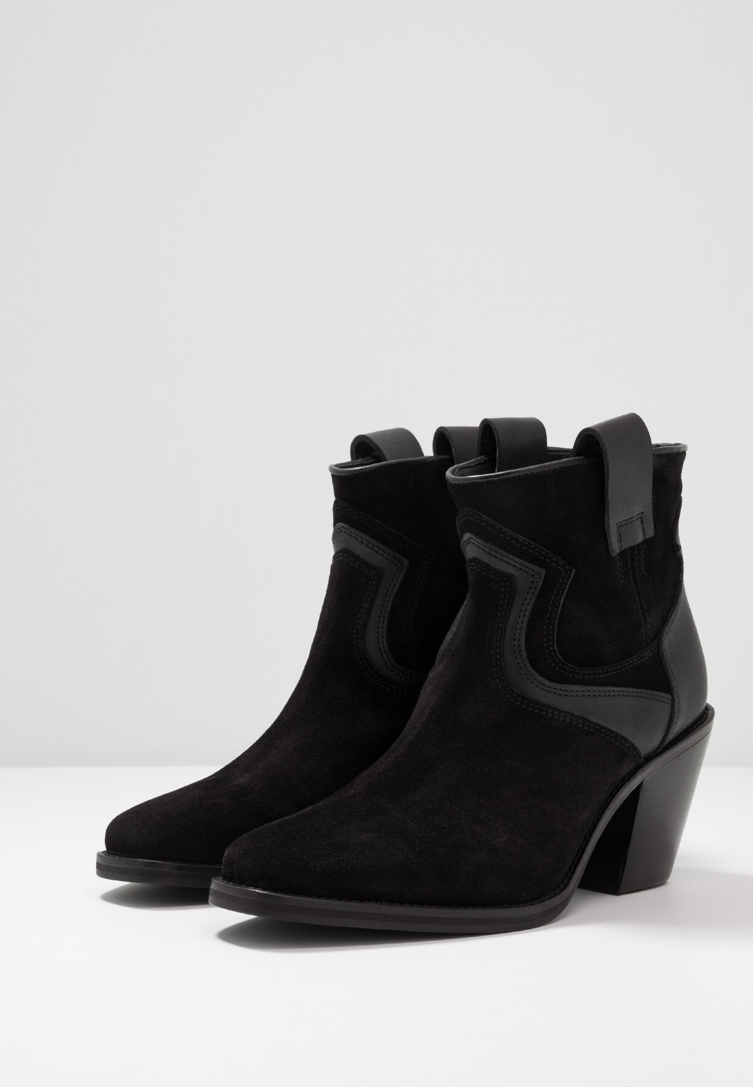 Buffalo JODIE Korte laarzen black Zalando.nl Buffalo JODIE Korte laarzen black Zalando.nl