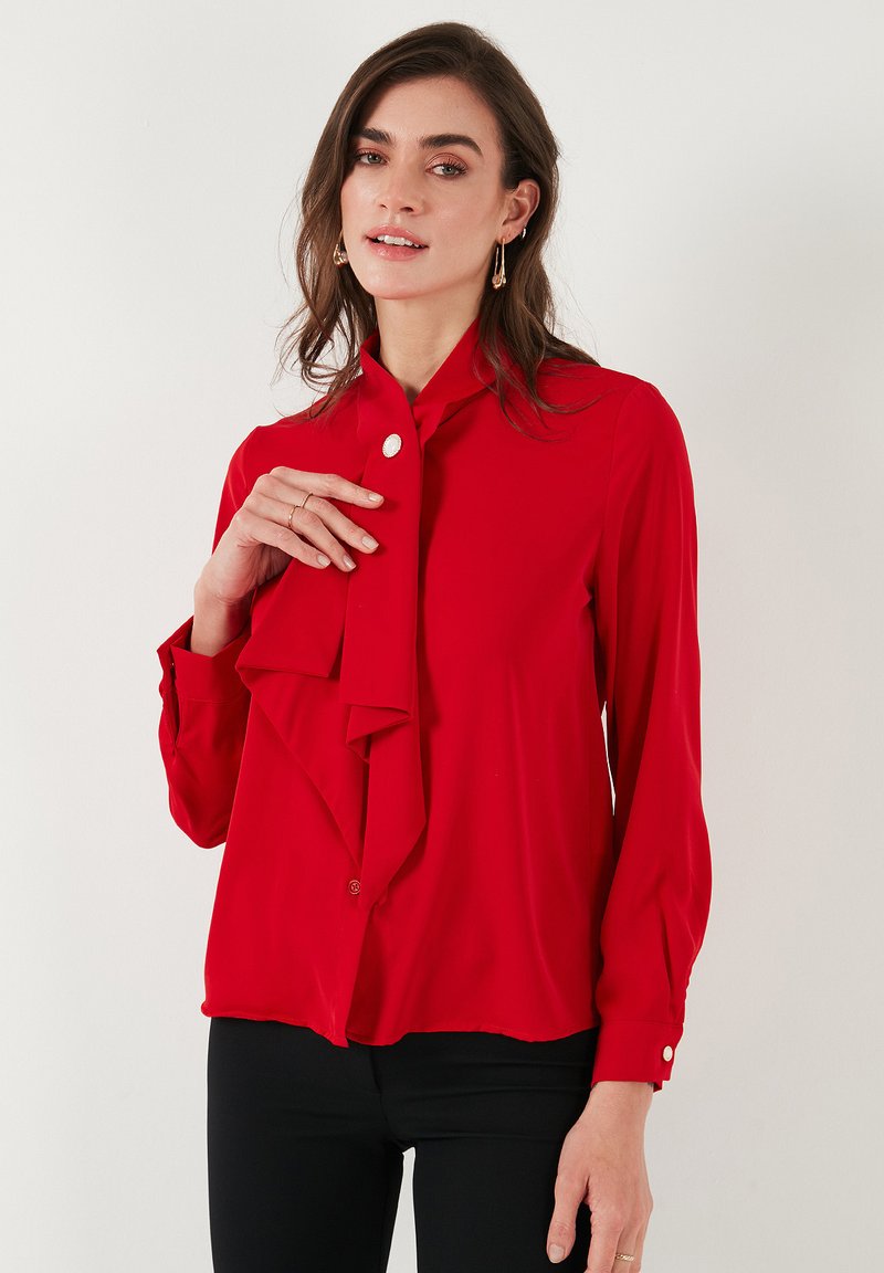 LELA REGULAR FIT - Button-down blouse - red - Zalando
