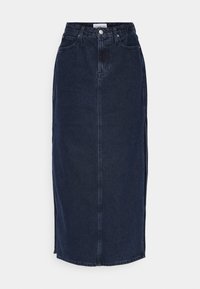 Mörkblå denimkjol med rak silhuett, hög midja, framknäppning och sidokilar för rörlighet. Slät, strukturerad tyg.