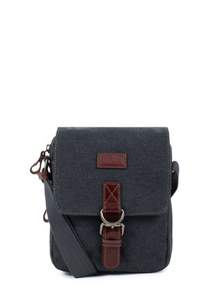 Petit sac bandoulière en toile gris foncé avec sangle réglable et fermeture à boucle en cuir marron sur le rabat avant.