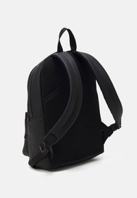 Calvin Klein MUST CAMPUS UNISEX - Zaino - black