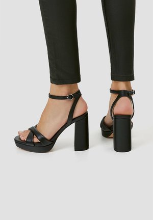 PULL&BEAR, Sandales à talons hauts - black