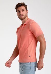 Gabbiano Polo majica - light coral
